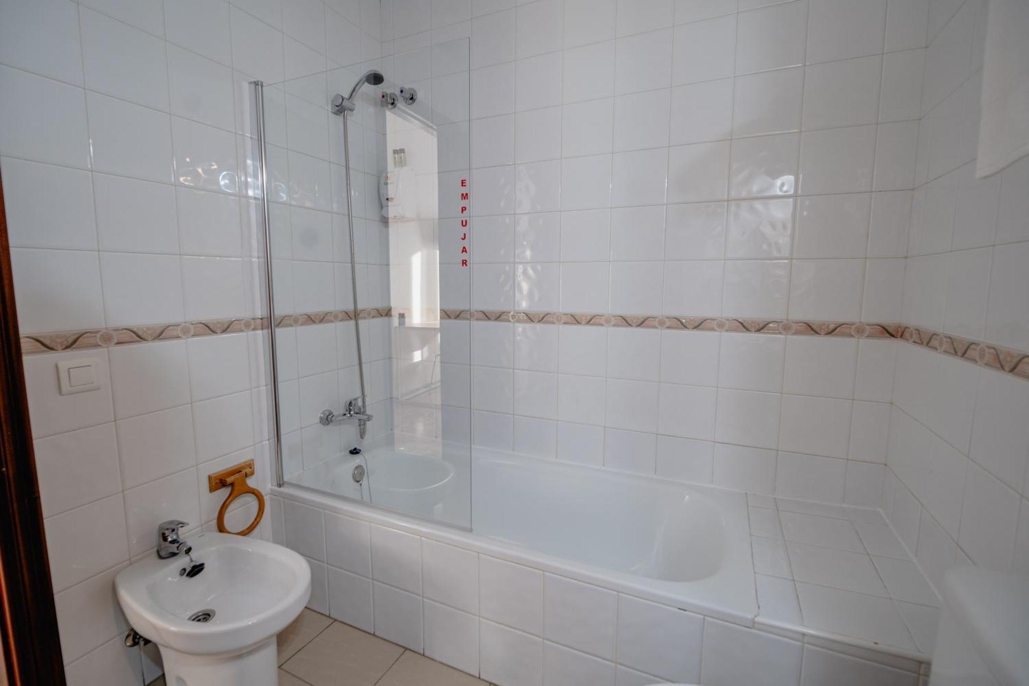 Hotel Chamizo El Arahal Екстер'єр фото