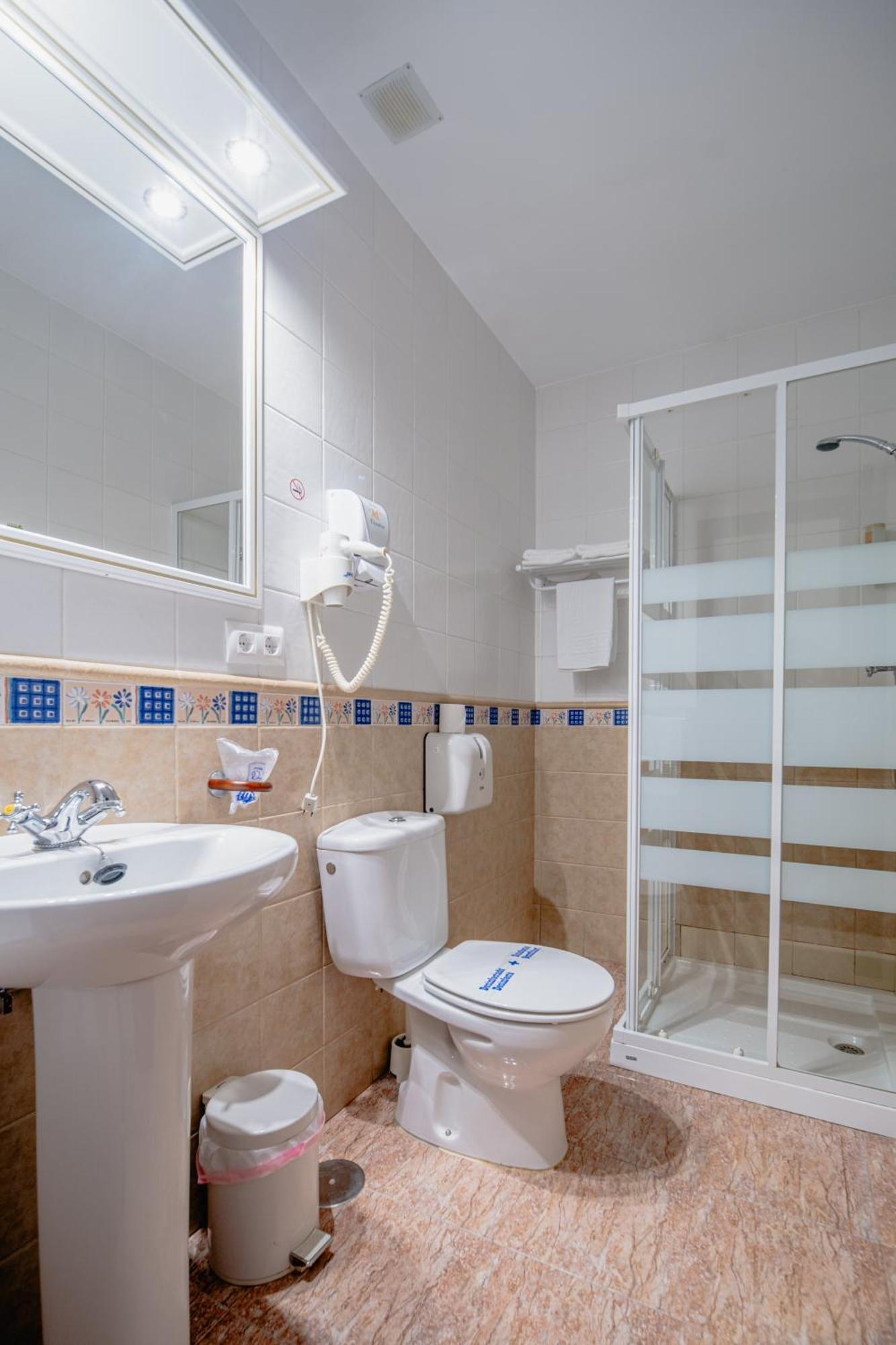 Hotel Chamizo El Arahal Екстер'єр фото