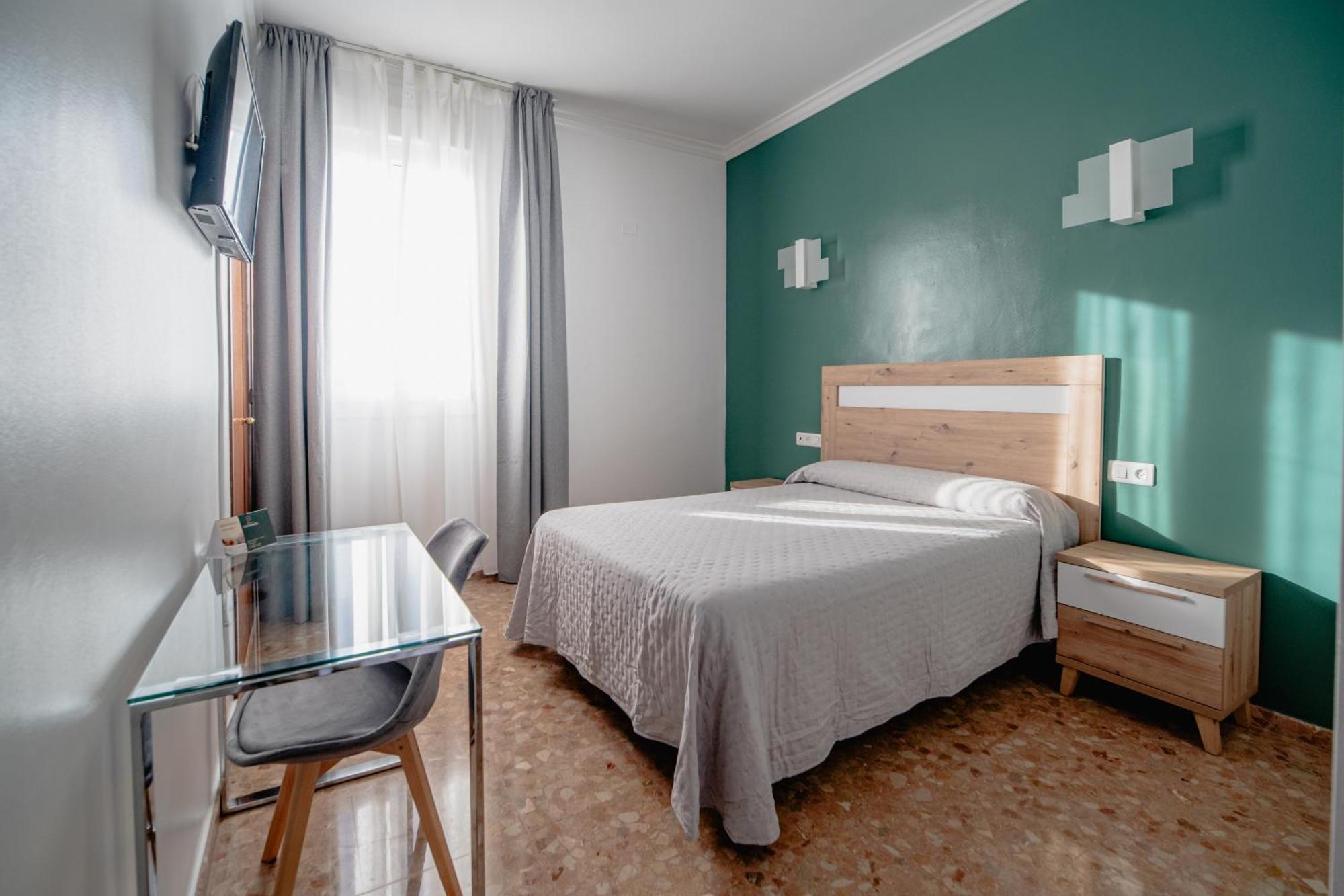 Hotel Chamizo El Arahal Екстер'єр фото